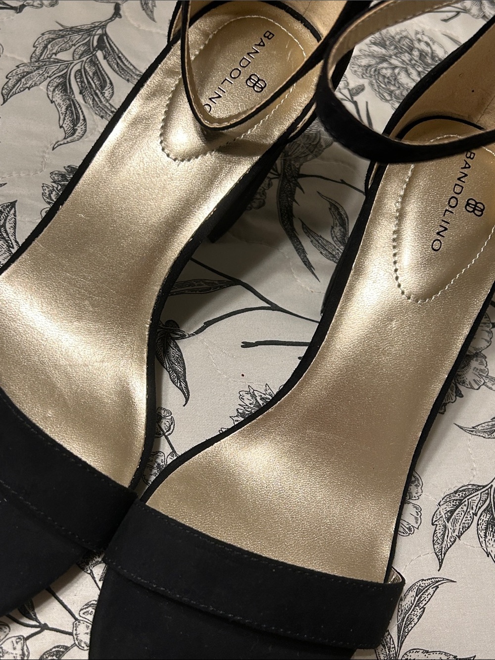 Bandolino classic Black Open-Toe Block Heel Sandal Ankle Strap size 10M NWOT - Picture 8 of 12
